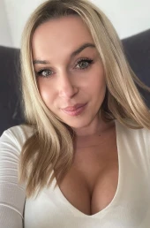 Проститутка Эма